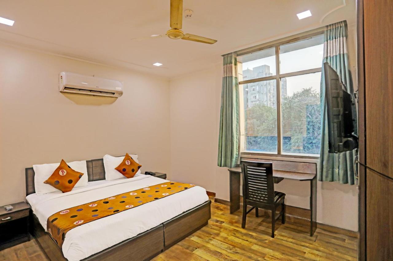 Hotel Grand Tushar - Ghaziabad Railway Station Екстер'єр фото