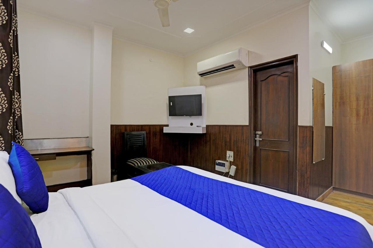 Hotel Grand Tushar - Ghaziabad Railway Station Екстер'єр фото