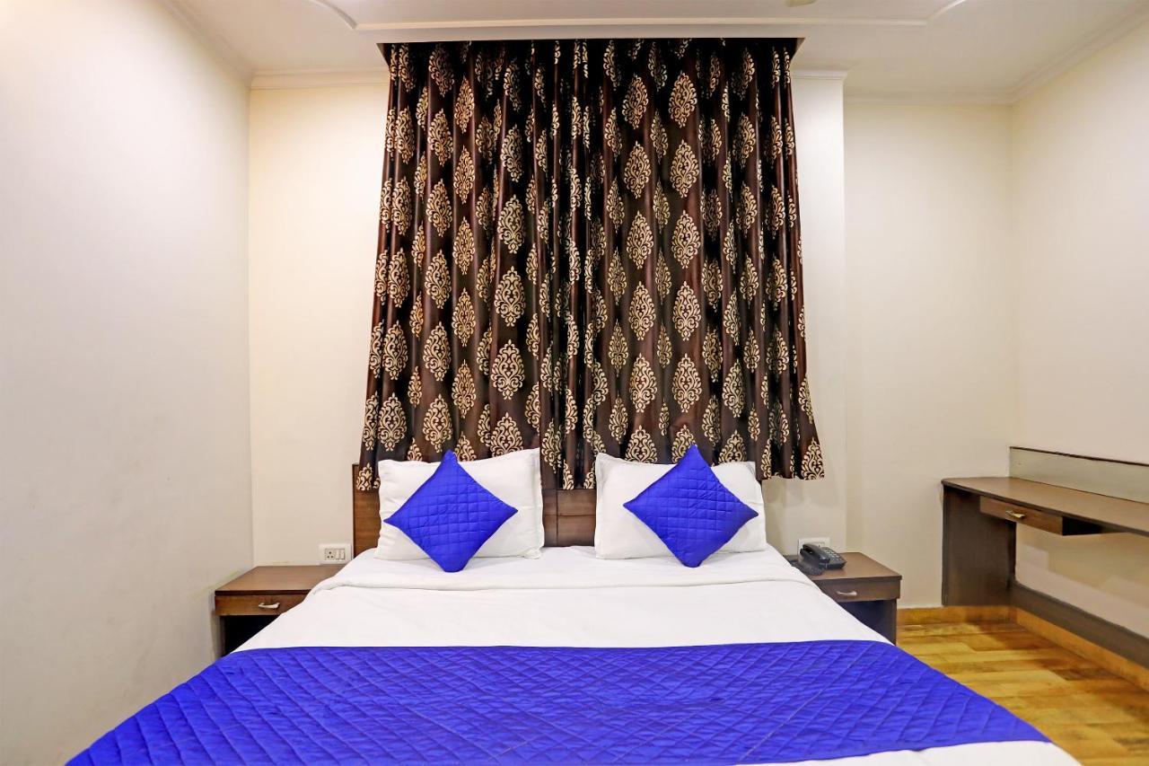 Hotel Grand Tushar - Ghaziabad Railway Station Екстер'єр фото