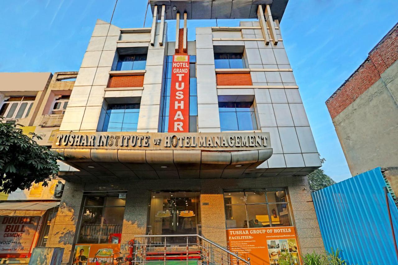 Hotel Grand Tushar - Ghaziabad Railway Station Екстер'єр фото